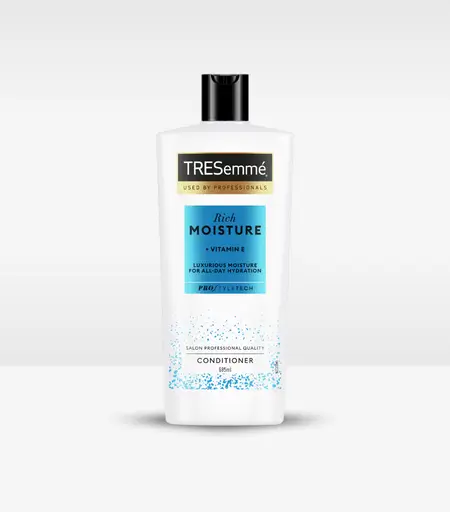 Tresemme Rich Moisture Conditioner 685ml